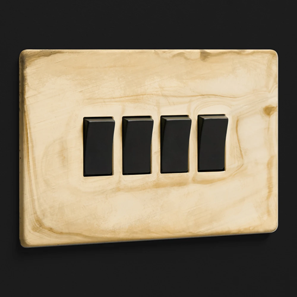 DR_150.004-Mia Urbo Home-wlacznik-wylacznik-lacznik- klawiszowy-patynowany-zloty-brass-gold-smoked-patinated -czarny- vypínače- zásuvky- hämardam.webp