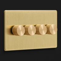 DR_230.004-Mia Urbo Home-wlacznik-wylacznik-lacznik- regulowany-sciemniacz- dimmer -zloty-szczotkowany-brushed-brass-zloty- šviesos-jungikliai-lizdai-halványabb.webp