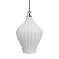Soho-Lighting-Persian Fluted Orbicular-bialy-Mia-Urbo-lampa-wiszaca-sufitowa-pendant-retro-vintage-klasyczna-szklana-antyk-premium-oswietlenie -Lámparas-Лямпы-Лампи-Lampen 1.webp