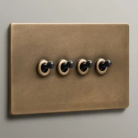 DR-Mia-Urbo-Premium-wlacznik-dzwigniowy-dzwigienkowy-wlacznik-poczworny-automatyka-domowa-zaluzjowy-retro-loft-mosiadz-antykowany 3.webp