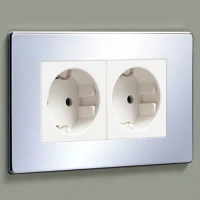 Double_Socket_049_WHITE_MAIN-4.webp