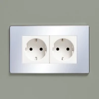 Double_Socket_050_WHITE_MAIN-4.webp