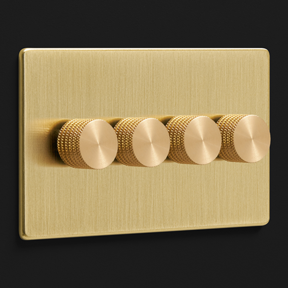 DR_230.004-Mia Urbo Home-wlacznik-wylacznik-lacznik- regulowany-sciemniacz- dimmer -zloty-szczotkowany-brushed-brass-zloty- šviesos-jungikliai-lizdai-halványabb.webp