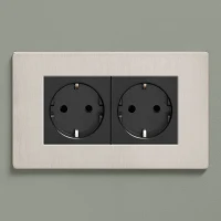 DR_S40.02 Mia Urbo Home-gniazdo-kontakt-socket-shuko-brushed steel-szczotkowane-lichtschalter-Steckdosen-lysdæmper-vypínače- zásuvky- hämardam (2).webp