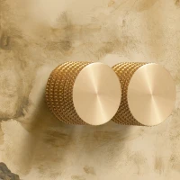 DR_250.002-Mia Urbo Home-wlacznik-wylacznik-lacznik-sciemniacz-dimmer -zloty- patynowany-zloty-gold-brass-patinated-šviesos-jungikliai-lizdai-halványabb (1).webp