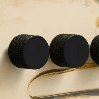 DR_250.003-Mia Urbo Home-wlacznik-wylacznik-lacznik- sciemniacz-dimmer -zloty- patynowany-czarny- vypínače- zásuvky- hämardam.webp