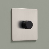 DR_240.001-Mia Urbo Home-wlacznik-wylacznik-lacznik- sciemniacz-dimmer-stal-szczotkowana-srebrny-brushed-steel-czarny- vypínače- zásuvky- hämardam.jpg
