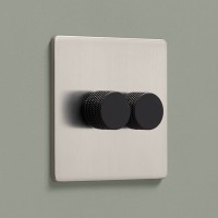 DR_240.002-Mia Urbo Home-wlacznik-wylacznik-lacznik- sciemniacz-dimmer-stal-szczotkowana-srebrny-brushed-steel-czarny- vypínače- zásuvky- hämardam.jpg