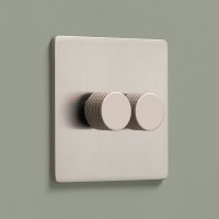 DR_240.002-Mia Urbo Home-wlacznik-wylacznik-lacznik-sciemniacz-dimmer-stal-szczotkowana-srebrny-brushed-steel-srebrny-lysbrytere- stikkontakter-gaismas-slēdži-rozetes-ryškesnis.jpg