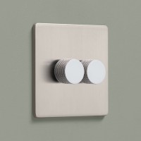 DR_240.002-Mia Urbo Home-wlacznik-wylacznik-lacznik-sciemniacz-dimmer-stal-szczotkowana-srebrny-brushed-steel-chrom- ljusbrytare-uttag-mørkere- вимикачі-розетки- реостат- vypínače-zásuvky-stmievač.jpg
