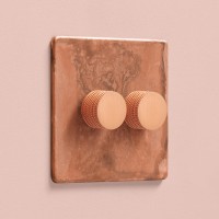 DR_260.002-Mia Urbo-himmennin-wlacznik-wylacznik-lacznik- sciemniacz-dimmer- miedz-cooper-patinated-tarnished-patynowana-loft -zloty-šviesos-jungikliai-lizdai-halványabb (2).jpg