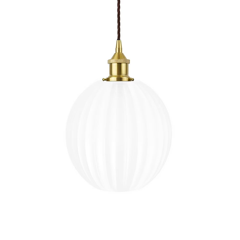 Soho-Lighting- Baltic-Globe-Bialy-Mia-Urbo-lampa-wiszaca-sufitowa-pendant-retro-vintage-klasyczna-szklana-antyk-premium-oswietlenie -Lambid-Lamput-Lampes-Lámpák 2.webp