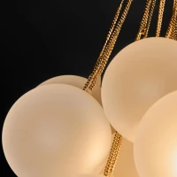 DR-Mia-Urbo-lampa-wiszaca-sufitowa-pendant-zyrandol-kinkiet-bialo-zlota-szklane-kule-premium-oswietlenie -Lámparas-Лямпы-Лампи-Lampen 9.webp