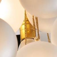 DR-Mia-Urbo-lampa-wiszaca-sufitowa-pendant-zyrandol-kinkiet-bialo-zlota-szklane-kule-premium-oswietlenie -Lámparas-Лямпы-Лампи-Lampen 8 (1).webp